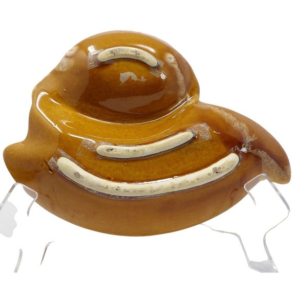 Vintage Pair of Uniquely Shaped MCM Marcia Pottery Harvest Gold & Brown Ashtrays - Picture 5 of 8